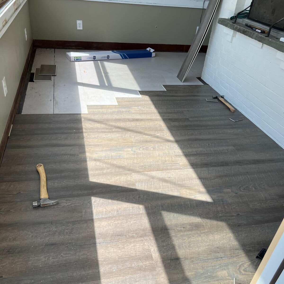 Floating floor Floating floor
